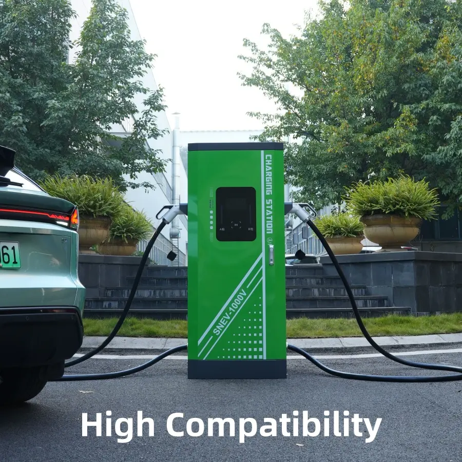 Yüksek verimli akıllı DC elektrikli araç şarjı 160KW GB/T CCS2 üç fazlı su geçirmez DC elektrikli araç şarjı şarj istasyonu tüm araba markaları için uygun