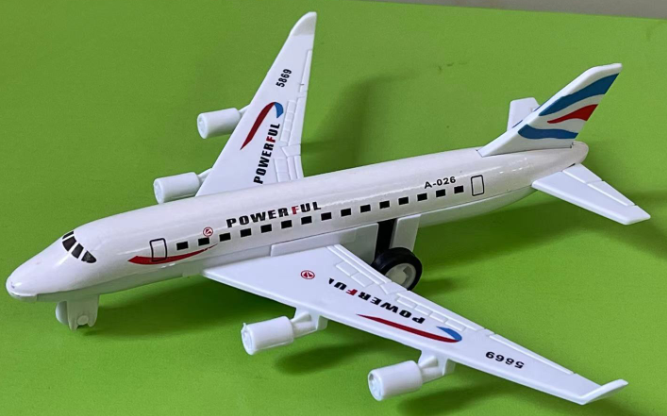 C2.Grand avion de passagers blanc