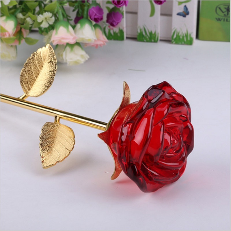 colorful Golden-leaf red rose