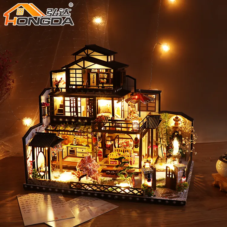 Hongda hot sale japan style big size diy wooden dollhouse with furniture