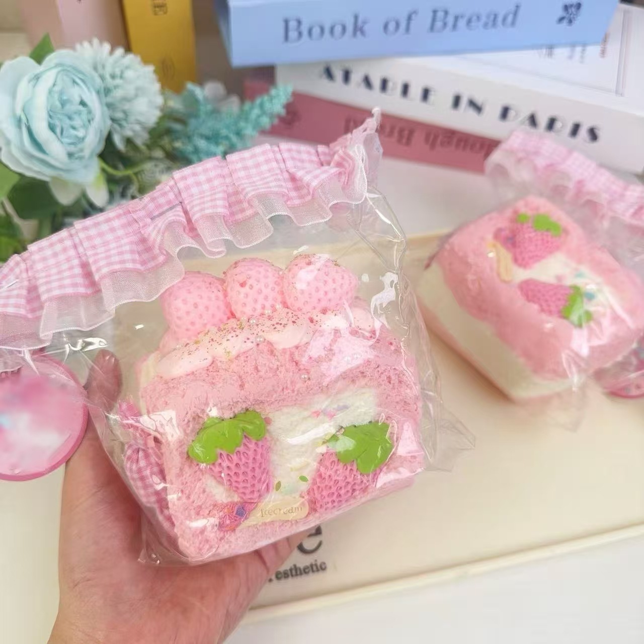 Tostada de tres capas de fresa rosa-360g