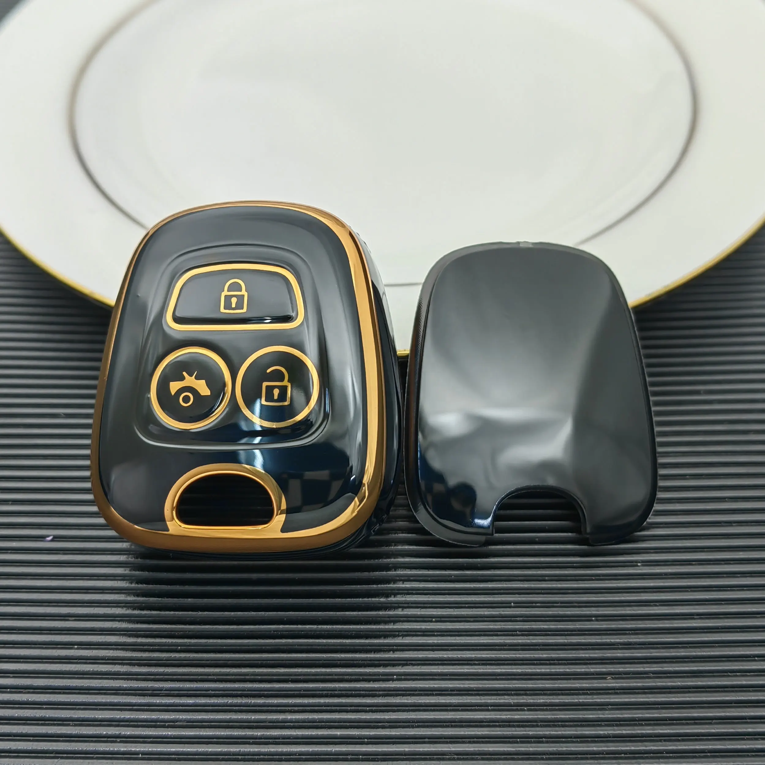 Nouveau design pour les clés de voiture en TPU couvrent le portefeuille de porte-clés pour Peugeot 207 408