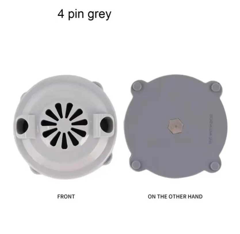 4 pines gris