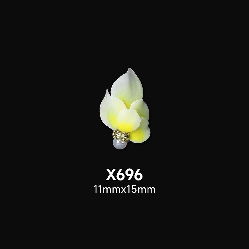 696