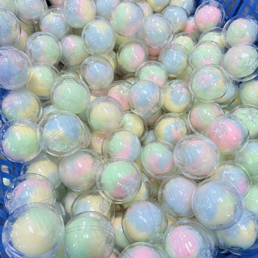 6.0 boules de couleur quatre couleurs