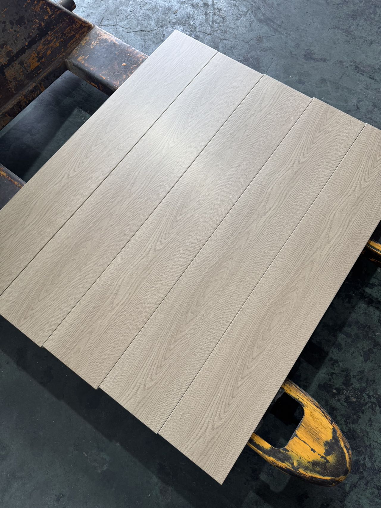 OAK-8882