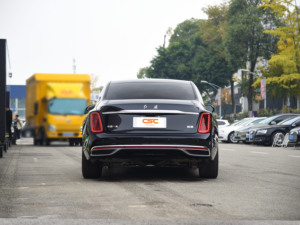 <strong>Good</strong> Quality 2024 Hongqi Guoya3.0T V6 Left Hand Drive 4-door 5-seater Sedan Automatic Design and <strong>Advanced</strong> Technology Chinese Car - Product Image 4