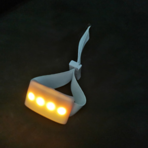 Mới lạ 2024 thiết kế mới dẫn vòng đeo tay với 7 màu sắc ánh sáng nhấp nháy theo âm nhạc buổi hòa nhạc dẫn dây đeo cổ tay - Product Image 5