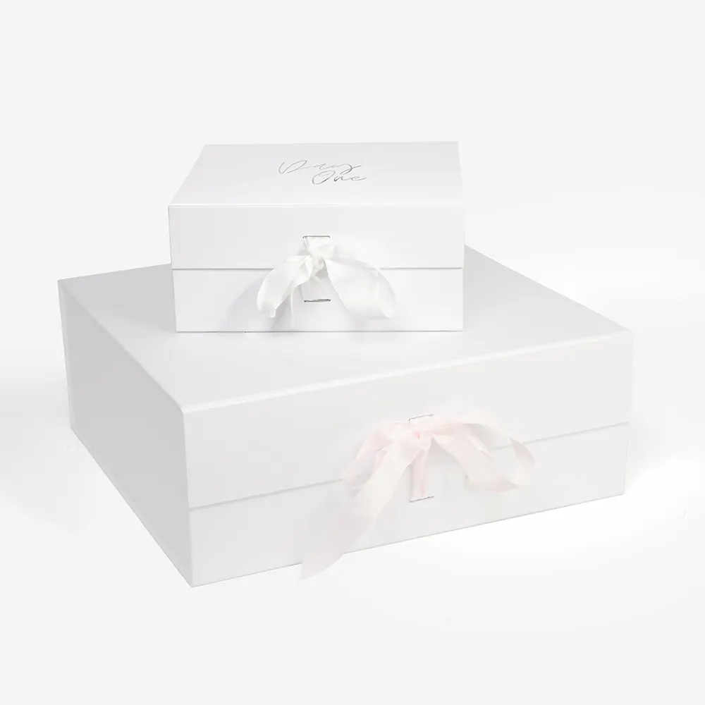 Wholesale Cardboard Paper Matte White Ribbon Gift Box Packaging Paper Large Size Custom Logo Magnetic Gift Box for Dress