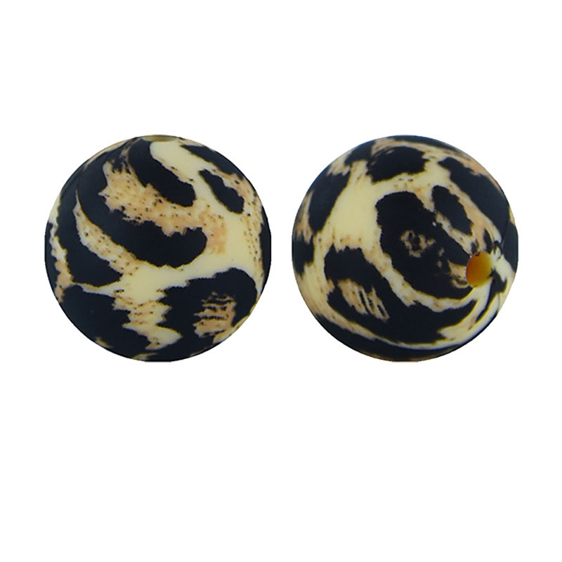 8 leopardo amarillo
