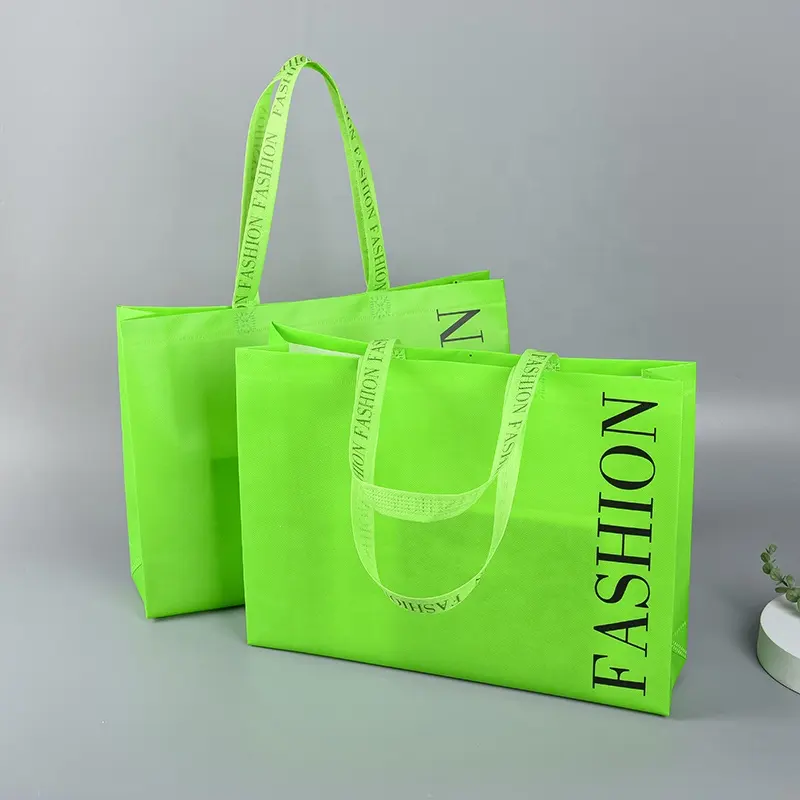 Dokunmamış alışveriş çantaları geri dönüşümlü kumaş malzeme özel baskılı logo ile yeniden katlanabilir alışveriş taşıma çantası