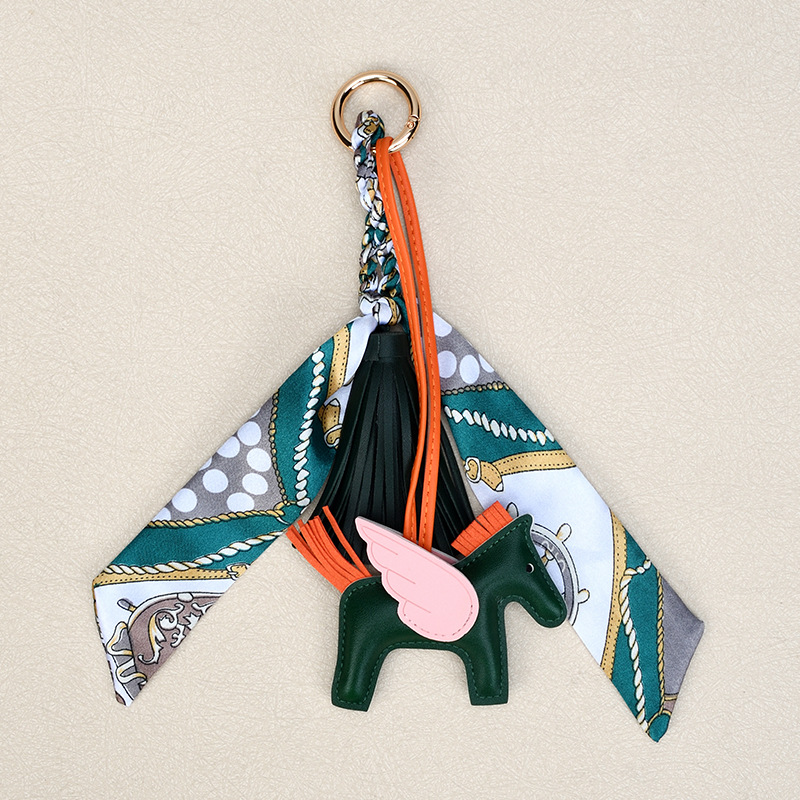 Green tassel silk scarf + green pegasus