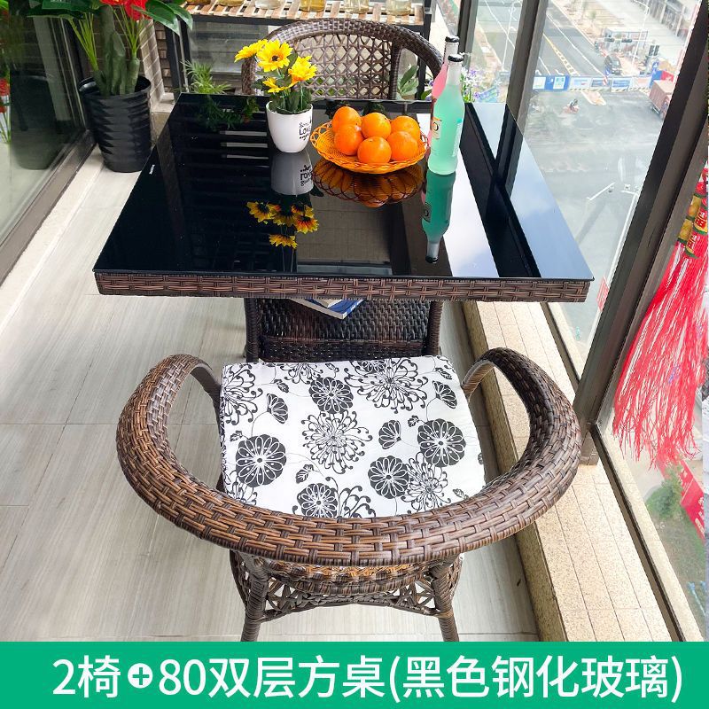 2 chaises 80 double table carrée