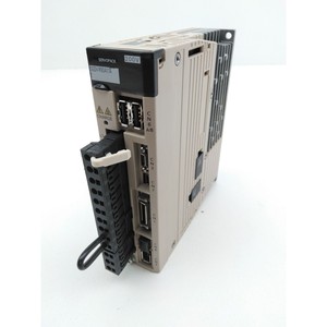 SGDV-R90A11A nuovo servoazionamento PLC PAC e controller dedicati servomotore YASKAWA - Product Image 1