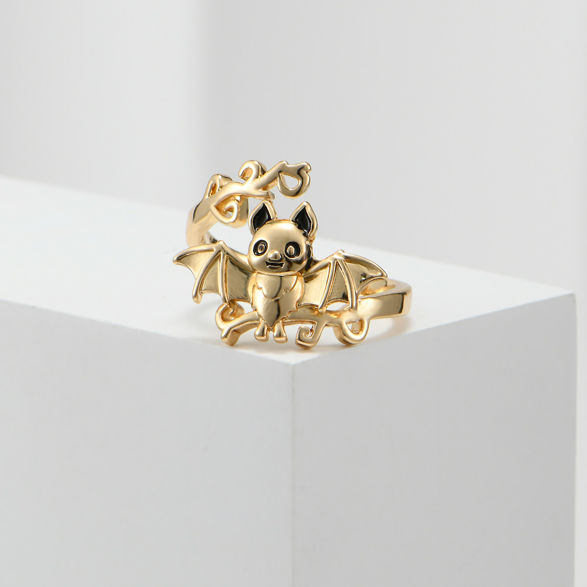 Bat Gold