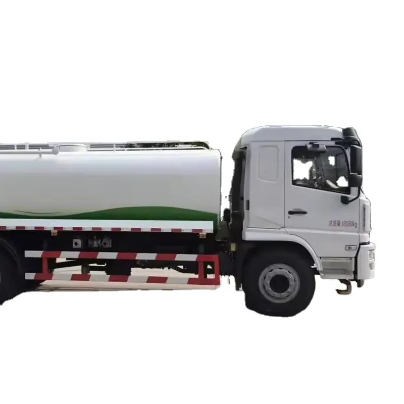 Chine 6*4 440hp réservoirs d'eau/huile réservoirs d'eau de camion à vendre