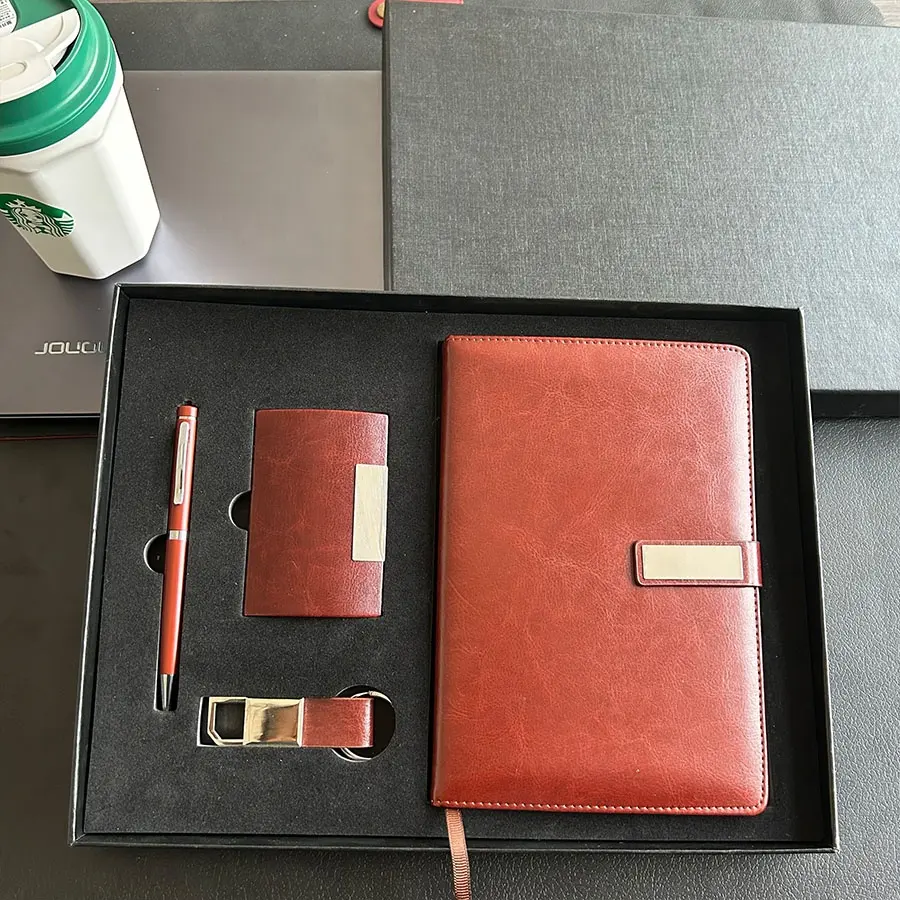 Alta qualidade Escritório personalizado logotipo apresenta presente corporativo itens promocionais negócios A5 Notebook cartão titular presentes de aniversário conjunto