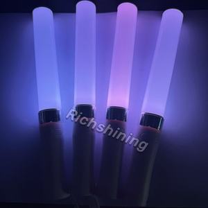 RICHSHINING 15 renk uzaktan kumanda Led Lightstick hayranları destek müzik festivali parti ışığı sopa neşelendirmek için atmosfer - Product Image 3