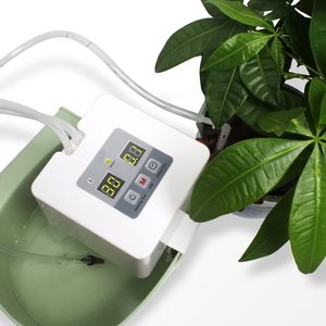 Kit di irrigazione a goccia a batteria automatica <span class=keywords><strong>micro</strong></span> programmabile digitale timer acqua sistema di autoirrigazione per piante da interno in vaso