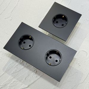 86 250v EU16A işık geçiş anahtarları paslanmaz çelik Modern mat siyah 1234 Gang Uk13a 172 çift avrupa fransız soket Usb 45A