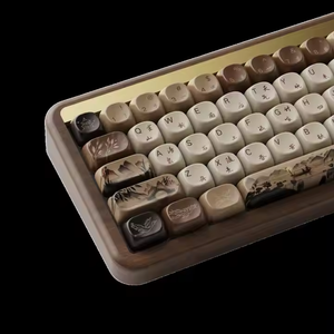 Venta al por mayor Akko MU01 caja de madera de nogal 68 teclas Estructura de junta Teclado programable RGB retroiluminado Gaming Teclado mecánico