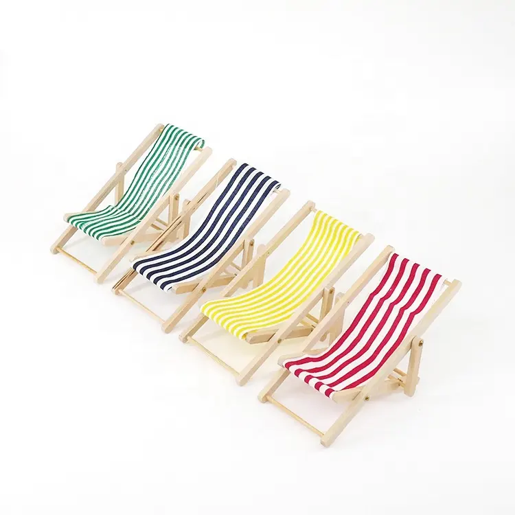 Disponibile 4 colori Mini di Legno Del Bambino bambola Pieghevole Relax Chaise Lounge Sedie a Sdraio per Rapporto di 1-12 Casa di Bambola