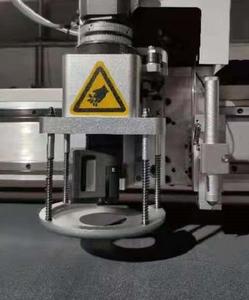 CNC-Stoffmuster schneide maschinen mit oszillieren der Klinge zum Schneiden von Rollen tüchern mit automatischer Lade entlade vorrichtung - Product Image 6