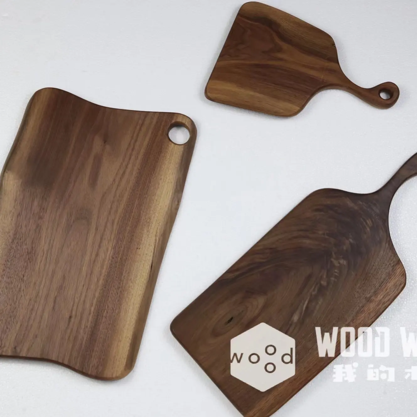 Tabla de corte de madera sólida de nogal, personalizada