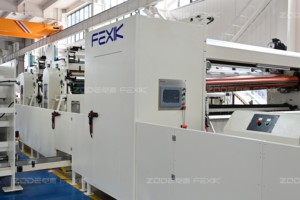 Macchina per la conversione di rotoli di carta igienica F-X5-2900 Non-stop 450 m/min macchina per la produzione di carta igienica e asciugamani da cucina - Product Image 2