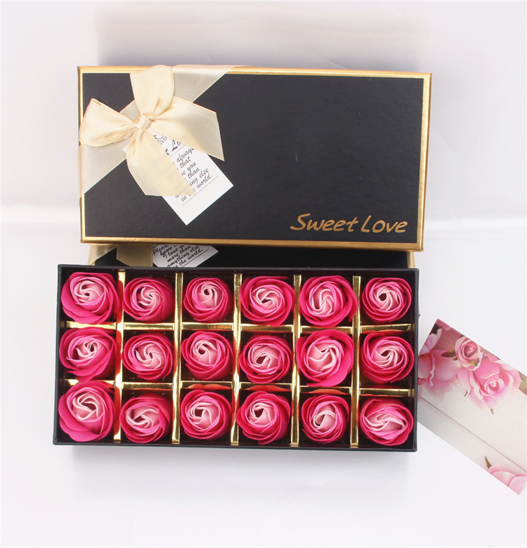 18 ensembles de couleurs roses