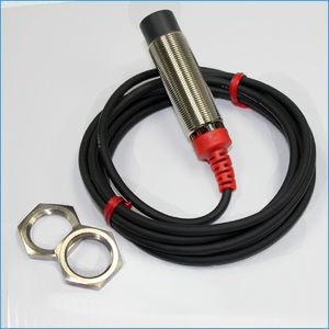 Ip67 m18 pbt 8mm nicht bündiger induktiver Näherung sensor PR18-8DN Schalter erkennt Metallo bjekte - Product Image 6