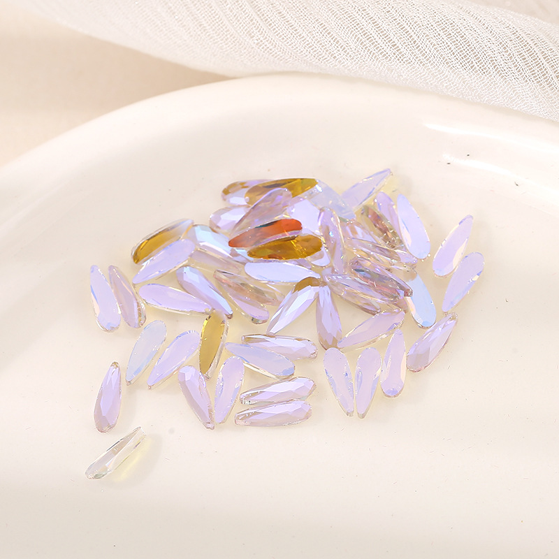17. Long teardrop design, 2.5*8mm