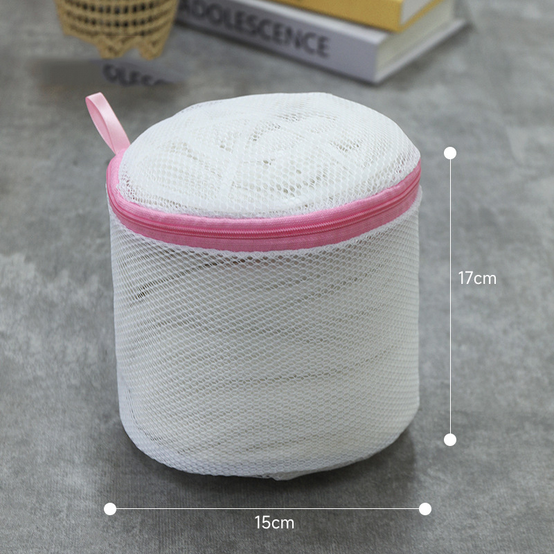 Sac à lingerie blanc à mailles larges