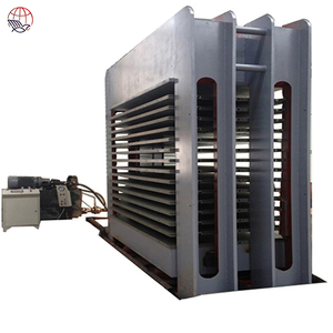 Máquina de prensado en caliente de apilamiento por enfriamiento para paneles a base de madera Cargador Automático para un procesamiento eficiente - Product Image 4