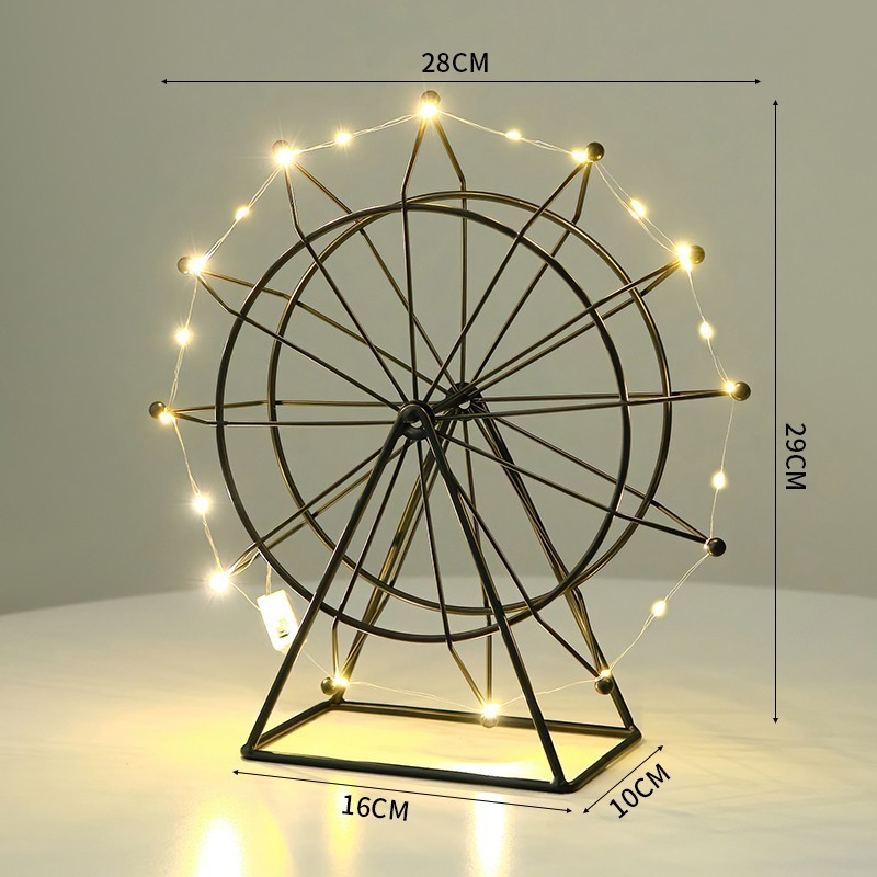 Grande grande roue noire avec de nouveaux lumières