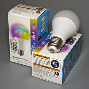 Akıllı Led ışık ücretsiz örnek özelleştirilmiş E27 B22 taban uzaktan kumanda Rgb karartma 9 Watt Led akıllı ampul - Product Image 4