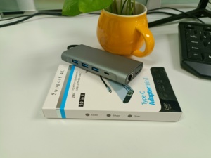Wholesale USB C Hub 10 in 1 Retail to VGA Adapter +RJ45 Lan Ethernet +SD TF USB-C 3.0 +3.5mm <strong>Audio</strong> Video for MacBook Pro - Product Image 5