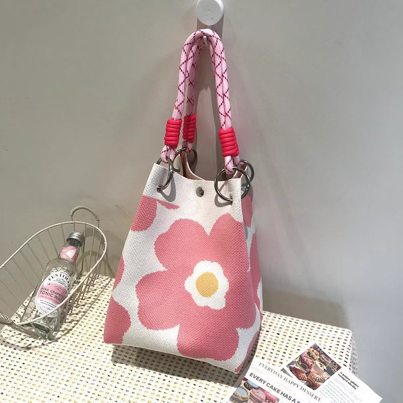 Handbag beige base-powder flower