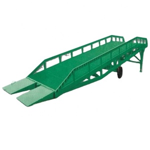 Mobile Hochleistungs-Lade brücke mit großem Höhen verstell bereich für den vielseitigen Einsatz - Product Image 1