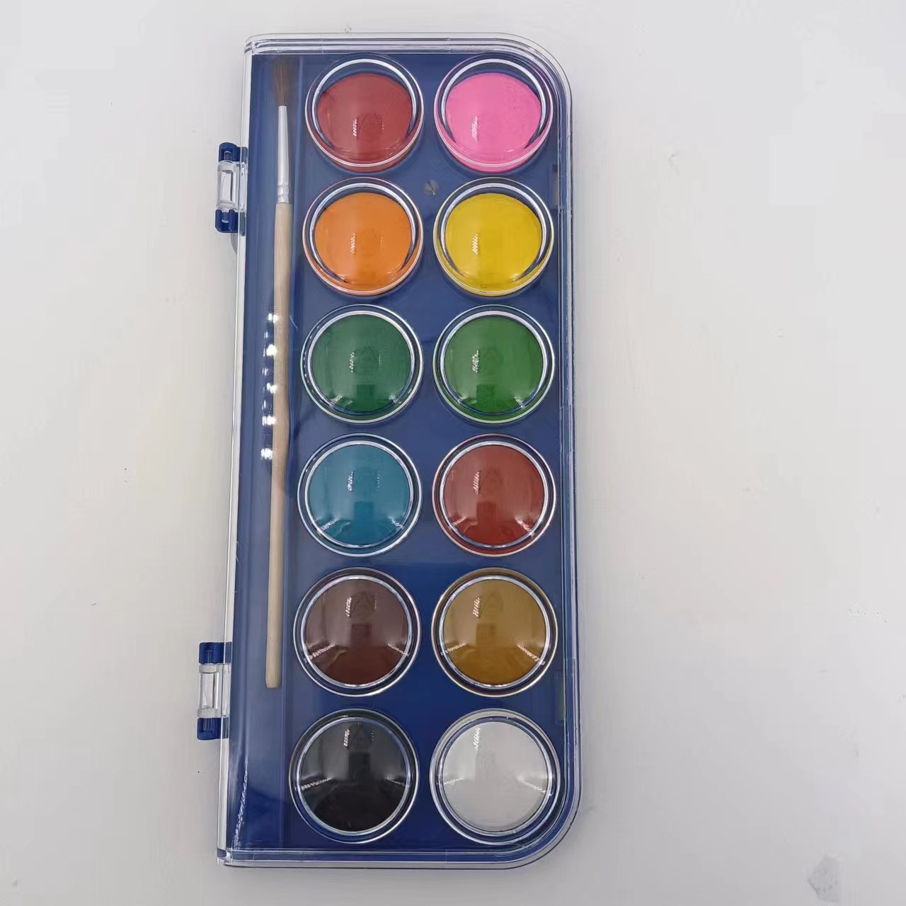 12 couleurs