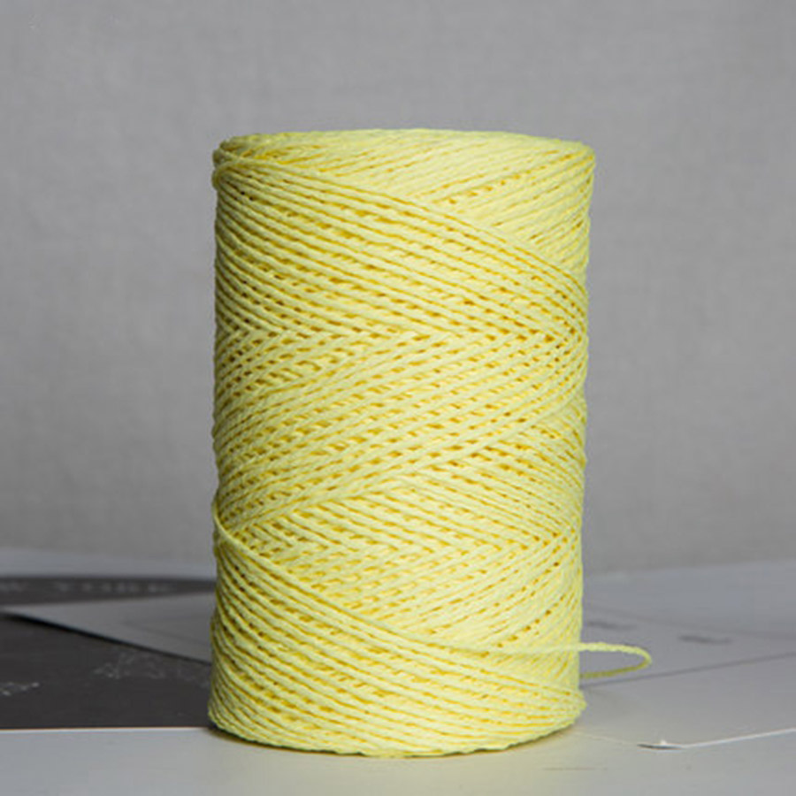 Amarillo brillante