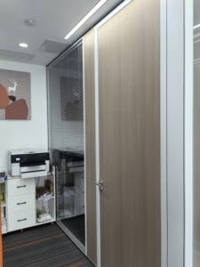 <strong>Modular</strong> Office Cubicle Glass <strong>Partition</strong> Panels Demountable Wall <strong>Systems</strong> for Office - Product Image 5