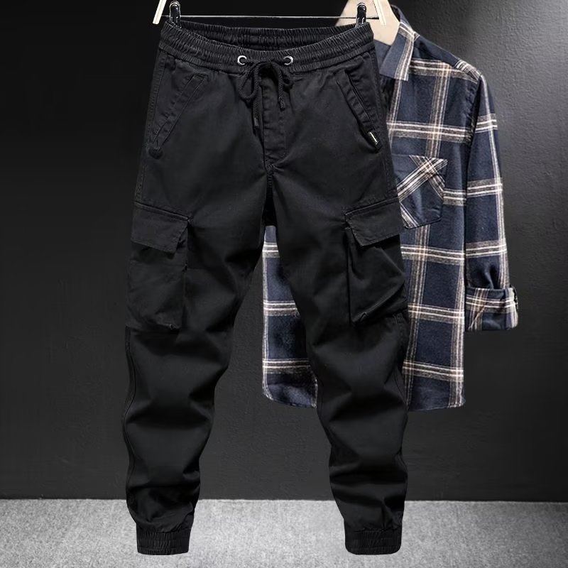 1823 black