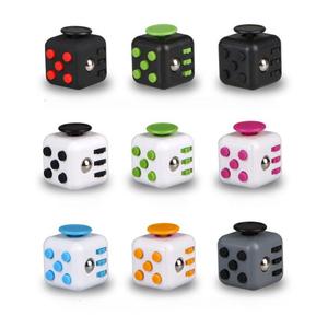 KYK abs Mini Multifunktions-Zappel würfel Dekomprimiert das <span class=keywords><strong>Puzzle</strong></span> Squeeze Toy Stress Reliever für Kinder und Erwachsene
