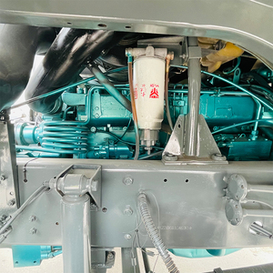 二手豪沃12轮搅拌车8X4混凝土搅拌罐中国重汽