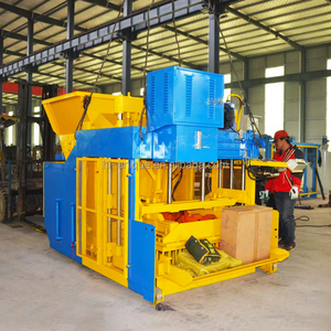 Macchina per la produzione di mattoni Semi automatica per pavimentazione solida Multi-funzionale mobile per la produzione di blocchi di cemento - Product Image 6
