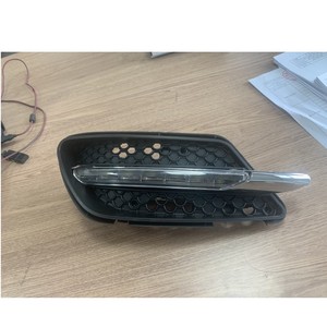 Hot Selling AMG Style Front <strong>LED</strong> Fog Light Lamp for Mercedes Benz C Class W204 2008-2014 ABS Facelift C200 <strong>C300</strong> Modification - Product Image 4