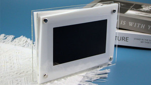 Chinese-Made DIY Rechargeable Automatic Electronic <strong>Photo</strong> <strong>Digital</strong> <strong>Frame</strong> <strong>with</strong> LED Music <strong>Function</strong> for Unique Gifts - Product Image 2