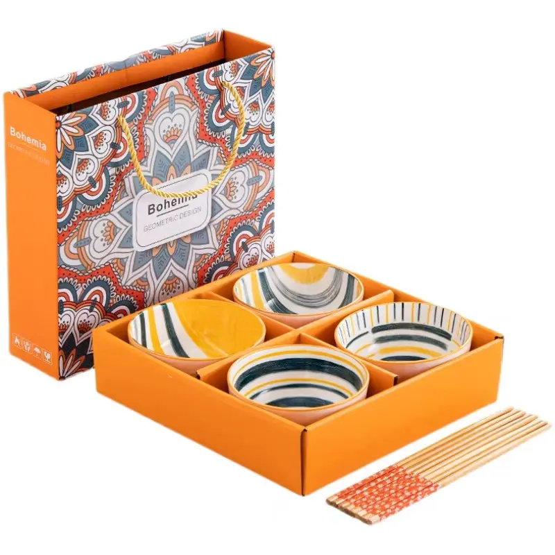 Ciotola di riso Set di scatola regalo in porcellana ceramica in confezione 2024 vendita calda in stile giapponese in ceramica dipinta a mano classica