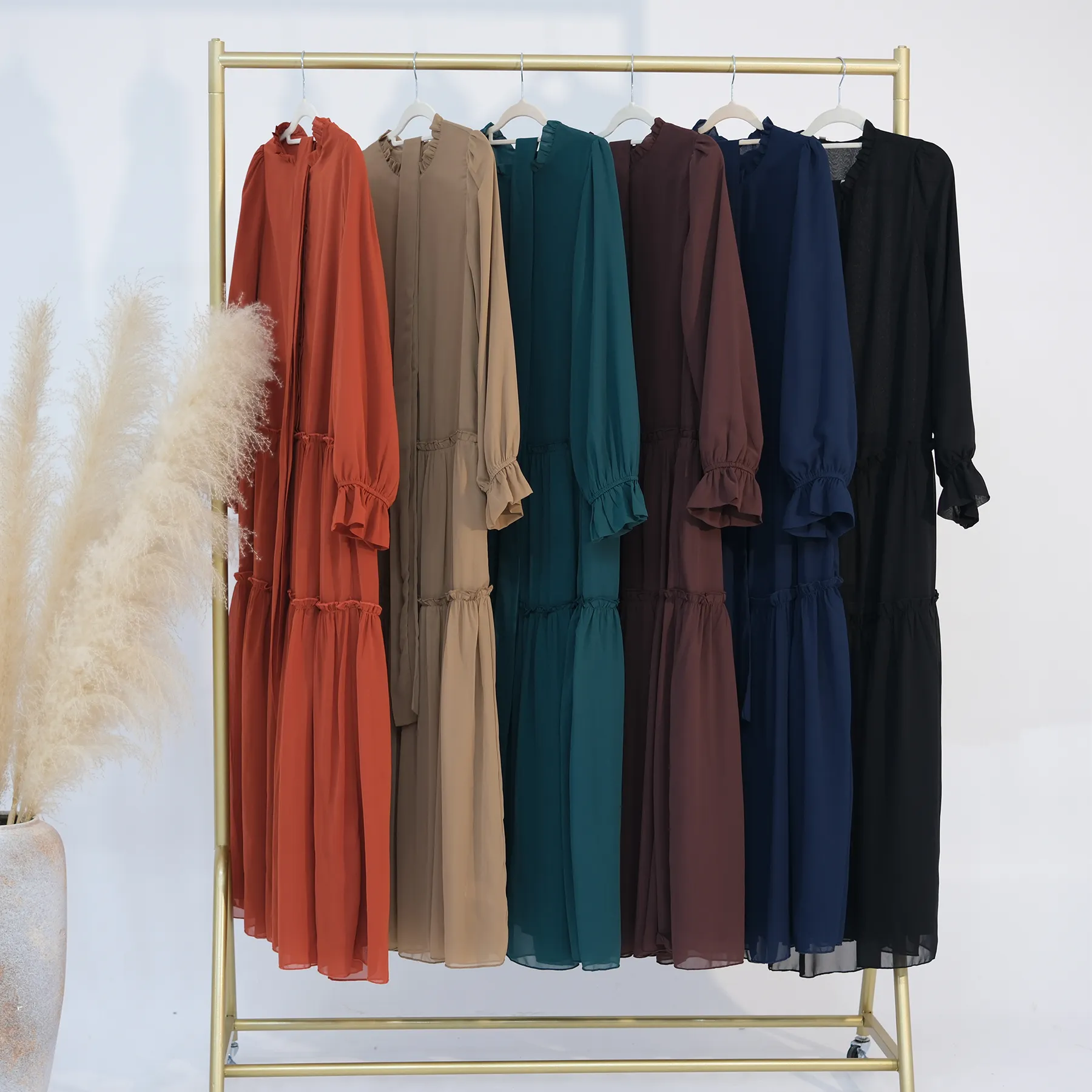 Loriya Wholesale 2024 Solid Color Layered Chiffon Women's Dresses with Lining Abaya Women Muslim Dress Matching Hijab